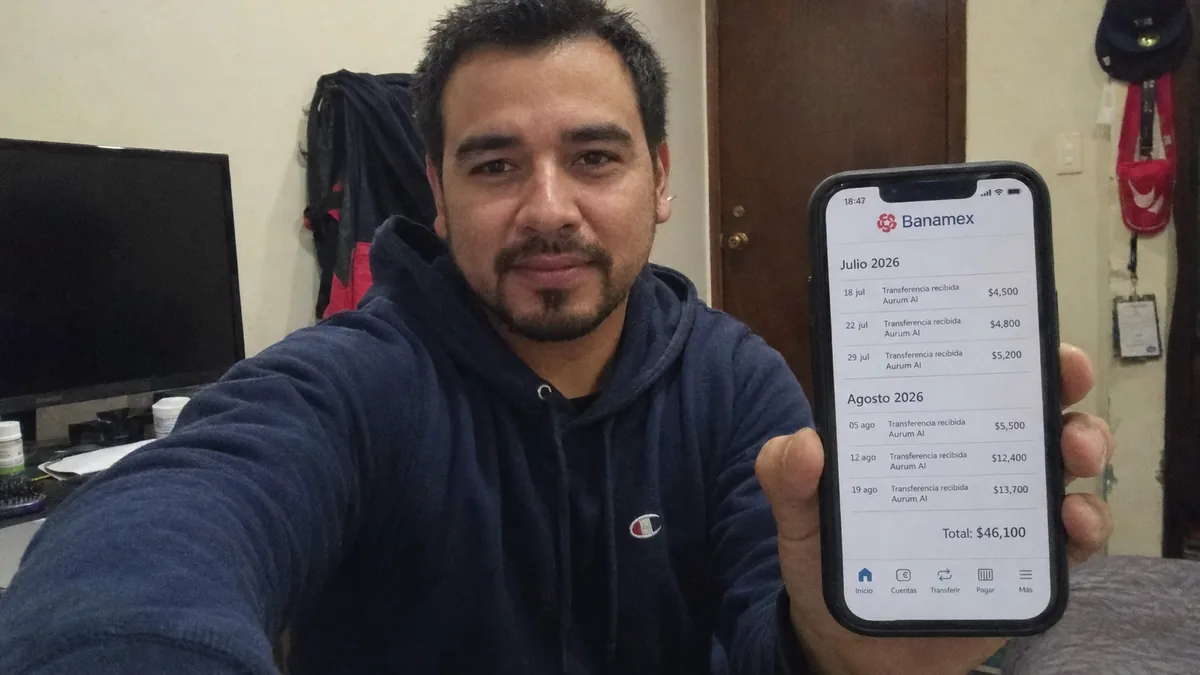 Diego Castillo muestra la app de su banco con las transferencias recibidas de Bergmann Core